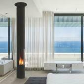 Дровяной камин Slimfocus с основанием, со сбалансированной тягой дымохода в Казани